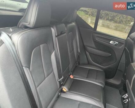 Черный Вольво XC40, объемом двигателя 1.97 л и пробегом 108 тыс. км за 28900 $, фото 35 на Automoto.ua