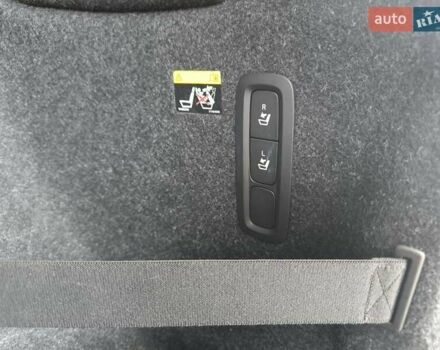 Черный Вольво XC40, объемом двигателя 1.97 л и пробегом 108 тыс. км за 28900 $, фото 62 на Automoto.ua