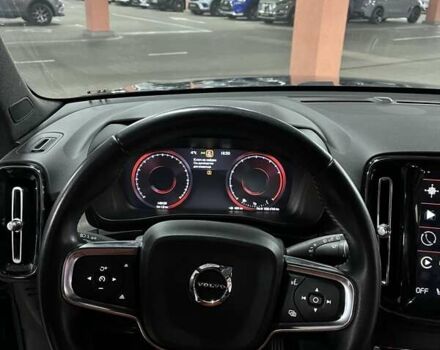 Черный Вольво XC40, объемом двигателя 1.97 л и пробегом 148 тыс. км за 23900 $, фото 31 на Automoto.ua