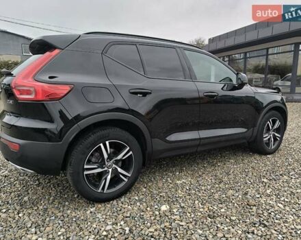 Черный Вольво XC40, объемом двигателя 1.97 л и пробегом 108 тыс. км за 28900 $, фото 44 на Automoto.ua