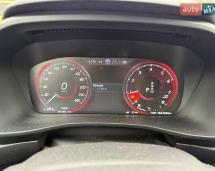 Черный Вольво XC40, объемом двигателя 1.97 л и пробегом 78 тыс. км за 27100 $, фото 18 на Automoto.ua