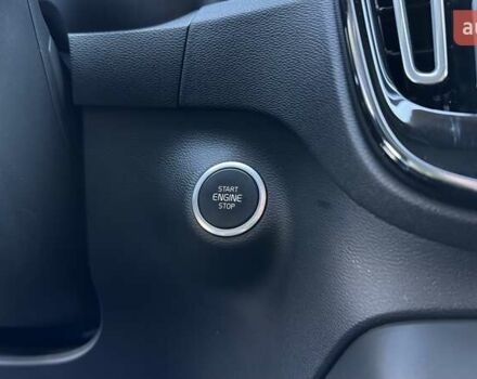 Вольво XC40 2019 в Киеве на Automoto.ua Черный Вольво XC40, объемом двигателя 1.97 л и пробегом 91 тыс. км за 22999 $, фото 29 на Automoto.ua