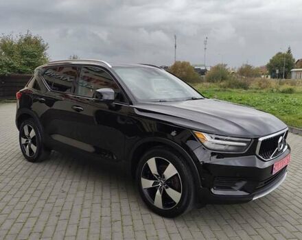 Вольво XC40 2019 в Львове на Automoto.ua Черный Вольво XC40, объемом двигателя 2 л и пробегом 149 тыс. км за 22900 $, фото 10 на Automoto.ua