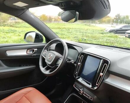 Вольво XC40 2019 в Львове на Automoto.ua Черный Вольво XC40, объемом двигателя 2 л и пробегом 149 тыс. км за 22900 $, фото 25 на Automoto.ua