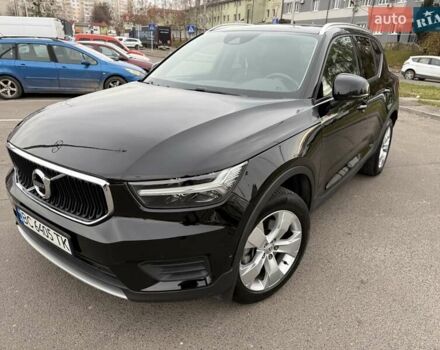 Черный Вольво XC40, объемом двигателя 1.97 л и пробегом 78 тыс. км за 27100 $, фото 2 на Automoto.ua