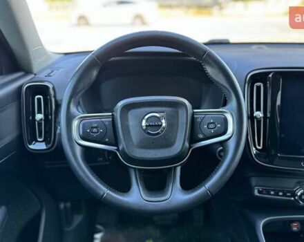 Вольво XC40 2019 в Киеве на Automoto.ua Черный Вольво XC40, объемом двигателя 1.97 л и пробегом 91 тыс. км за 22999 $, фото 21 на Automoto.ua