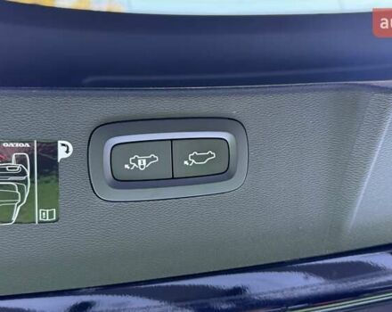 Вольво XC40 2019 в Киеве на Automoto.ua Черный Вольво XC40, объемом двигателя 1.97 л и пробегом 91 тыс. км за 22999 $, фото 36 на Automoto.ua