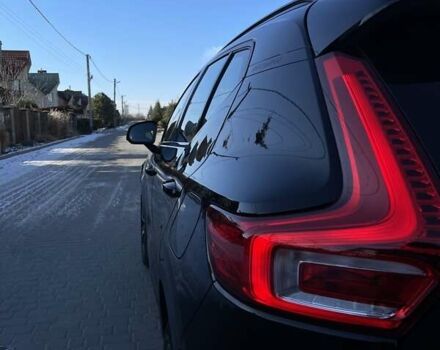 Черный Вольво XC40, объемом двигателя 0 л и пробегом 77 тыс. км за 28800 $, фото 9 на Automoto.ua