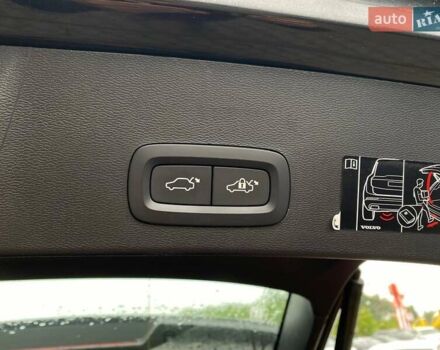 Черный Вольво XC40, объемом двигателя 0 л и пробегом 53 тыс. км за 26900 $, фото 25 на Automoto.ua