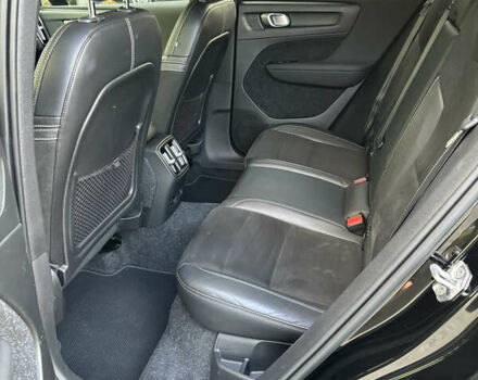 Черный Вольво XC40, объемом двигателя 0 л и пробегом 138 тыс. км за 25600 $, фото 19 на Automoto.ua