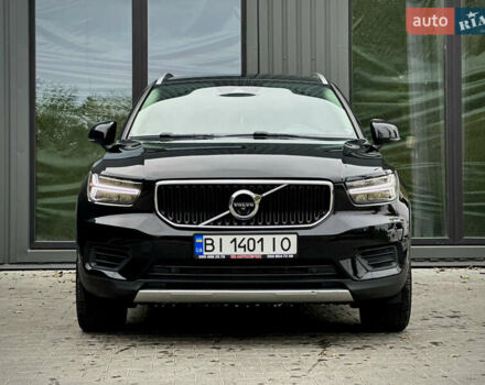 Черный Вольво XC40, объемом двигателя 1.97 л и пробегом 143 тыс. км за 20500 $, фото 2 на Automoto.ua