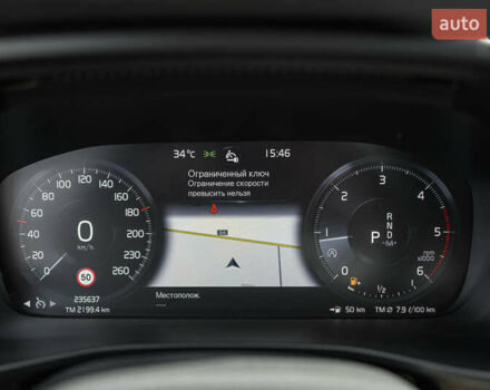 Черный Вольво XC40, объемом двигателя 1.97 л и пробегом 235 тыс. км за 24390 $, фото 32 на Automoto.ua