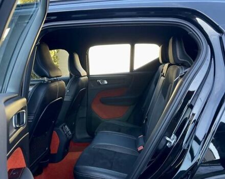 Черный Вольво XC40, объемом двигателя 0 л и пробегом 77 тыс. км за 28800 $, фото 45 на Automoto.ua