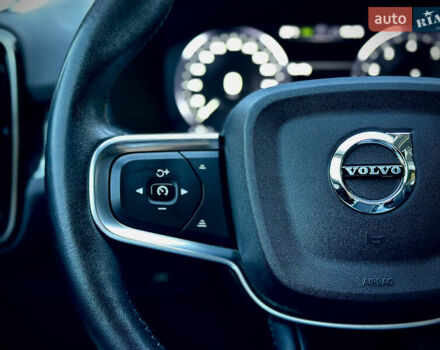 Черный Вольво XC40, объемом двигателя 1.97 л и пробегом 143 тыс. км за 19000 $, фото 27 на Automoto.ua