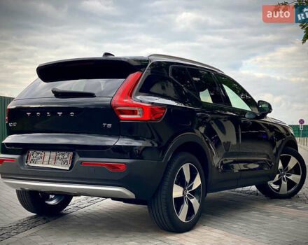 Черный Вольво XC40, объемом двигателя 1.97 л и пробегом 73 тыс. км за 24500 $, фото 5 на Automoto.ua