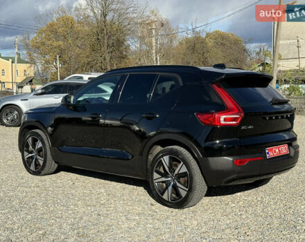 Черный Вольво XC40, объемом двигателя 0 л и пробегом 140 тыс. км за 24300 $, фото 7 на Automoto.ua