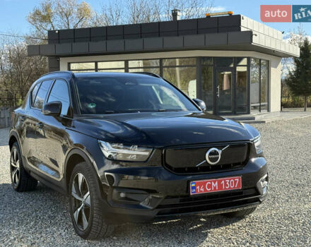 Черный Вольво XC40, объемом двигателя 0 л и пробегом 140 тыс. км за 24300 $, фото 70 на Automoto.ua