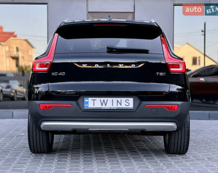 Черный Вольво XC40, объемом двигателя 2 л и пробегом 17 тыс. км за 21900 $, фото 4 на Automoto.ua