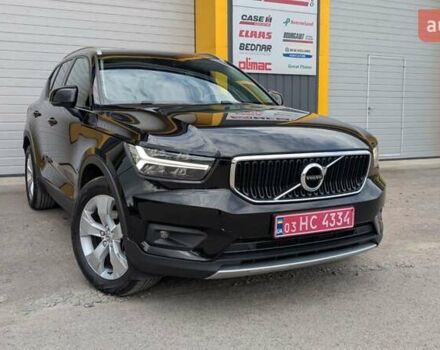 Черный Вольво XC40, объемом двигателя 1.97 л и пробегом 233 тыс. км за 26100 $, фото 3 на Automoto.ua