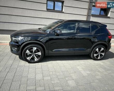 Черный Вольво XC40, объемом двигателя 0 л и пробегом 136 тыс. км за 24900 $, фото 1 на Automoto.ua