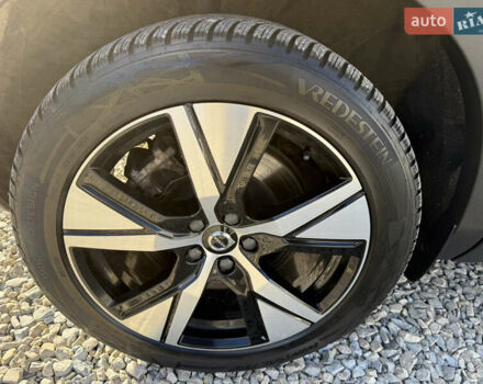 Черный Вольво XC40, объемом двигателя 0 л и пробегом 140 тыс. км за 24300 $, фото 31 на Automoto.ua