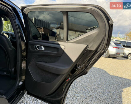 Черный Вольво XC40, объемом двигателя 0 л и пробегом 140 тыс. км за 24300 $, фото 33 на Automoto.ua