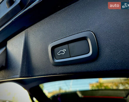 Черный Вольво XC40, объемом двигателя 1.97 л и пробегом 143 тыс. км за 20500 $, фото 24 на Automoto.ua