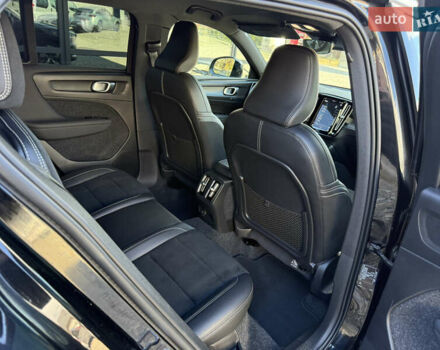 Черный Вольво XC40, объемом двигателя 0 л и пробегом 140 тыс. км за 24300 $, фото 53 на Automoto.ua
