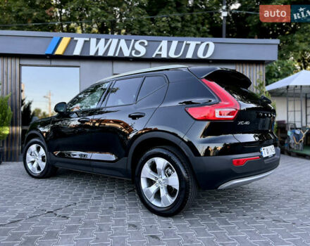 Черный Вольво XC40, объемом двигателя 2 л и пробегом 17 тыс. км за 21900 $, фото 22 на Automoto.ua