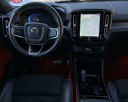 Черный Вольво XC40, объемом двигателя 0 л и пробегом 77 тыс. км за 28800 $, фото 33 на Automoto.ua
