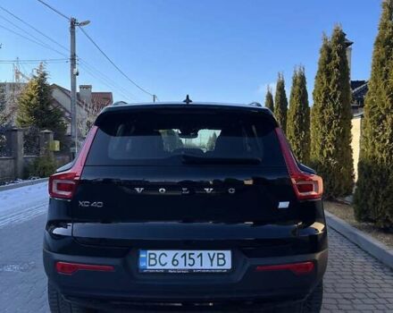Черный Вольво XC40, объемом двигателя 0 л и пробегом 77 тыс. км за 28800 $, фото 12 на Automoto.ua