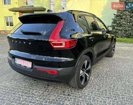 Черный Вольво XC40, объемом двигателя 0 л и пробегом 138 тыс. км за 25600 $, фото 5 на Automoto.ua