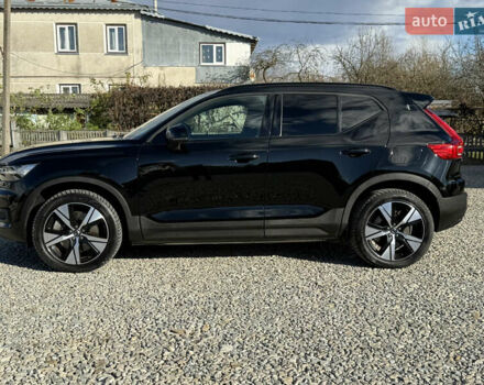 Черный Вольво XC40, объемом двигателя 0 л и пробегом 140 тыс. км за 24300 $, фото 20 на Automoto.ua