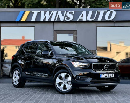 Черный Вольво XC40, объемом двигателя 2 л и пробегом 17 тыс. км за 21900 $, фото 16 на Automoto.ua