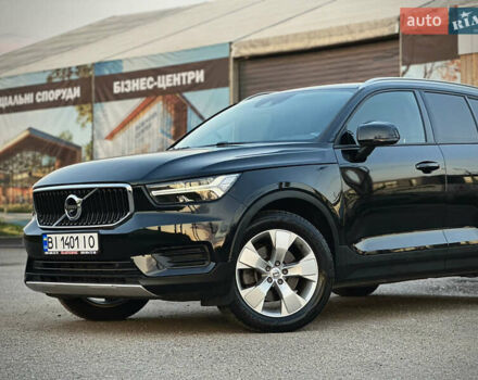 Черный Вольво XC40, объемом двигателя 1.97 л и пробегом 143 тыс. км за 19999 $, фото 4 на Automoto.ua