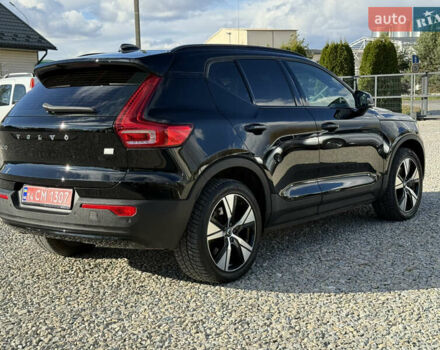 Черный Вольво XC40, объемом двигателя 0 л и пробегом 140 тыс. км за 24300 $, фото 25 на Automoto.ua