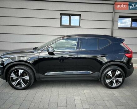 Черный Вольво XC40, объемом двигателя 0 л и пробегом 136 тыс. км за 24900 $, фото 2 на Automoto.ua