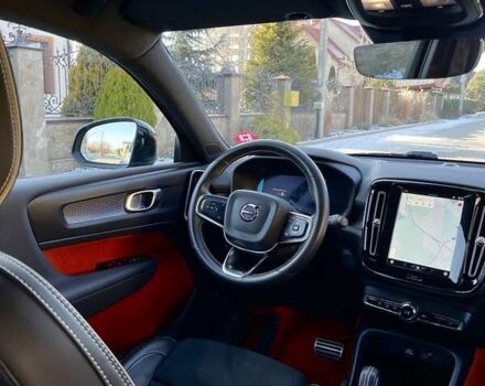 Черный Вольво XC40, объемом двигателя 0 л и пробегом 77 тыс. км за 28800 $, фото 31 на Automoto.ua