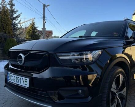 Черный Вольво XC40, объемом двигателя 0 л и пробегом 77 тыс. км за 28800 $, фото 3 на Automoto.ua
