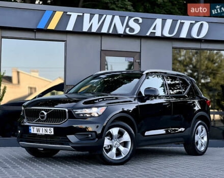 Черный Вольво XC40, объемом двигателя 2 л и пробегом 17 тыс. км за 21900 $, фото 12 на Automoto.ua