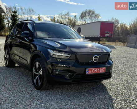 Черный Вольво XC40, объемом двигателя 0 л и пробегом 140 тыс. км за 24300 $, фото 16 на Automoto.ua