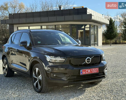 Черный Вольво XC40, объемом двигателя 0 л и пробегом 140 тыс. км за 24300 $, фото 71 на Automoto.ua