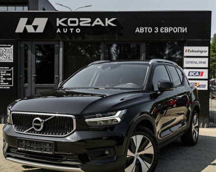 Черный Вольво XC40, объемом двигателя 1.97 л и пробегом 235 тыс. км за 24390 $, фото 3 на Automoto.ua