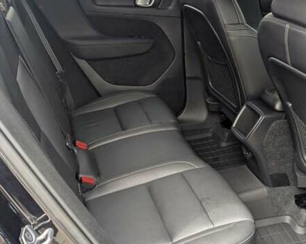 Черный Вольво XC40, объемом двигателя 1.97 л и пробегом 233 тыс. км за 26100 $, фото 59 на Automoto.ua