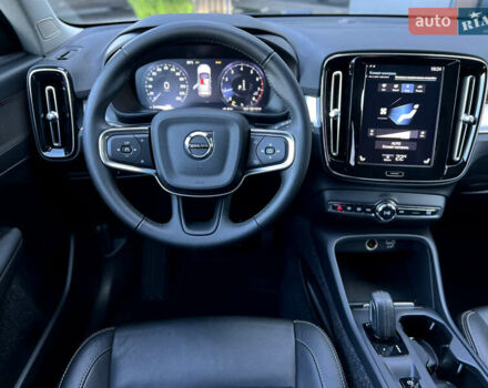 Черный Вольво XC40, объемом двигателя 2 л и пробегом 17 тыс. км за 21900 $, фото 9 на Automoto.ua