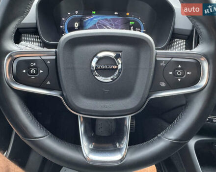 Черный Вольво XC40, объемом двигателя 0 л и пробегом 162 тыс. км за 25300 $, фото 9 на Automoto.ua