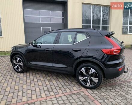 Черный Вольво XC40, объемом двигателя 0 л и пробегом 169 тыс. км за 22999 $, фото 17 на Automoto.ua