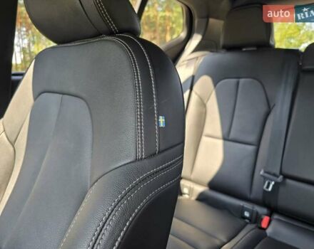 Чорний Вольво XC40, об'ємом двигуна 0 л та пробігом 110 тис. км за 26999 $, фото 43 на Automoto.ua