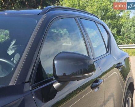 Чорний Вольво XC40, об'ємом двигуна 0 л та пробігом 110 тис. км за 26999 $, фото 22 на Automoto.ua