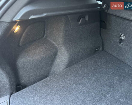 Черный Вольво XC40, объемом двигателя 0 л и пробегом 73 тыс. км за 26500 $, фото 73 на Automoto.ua